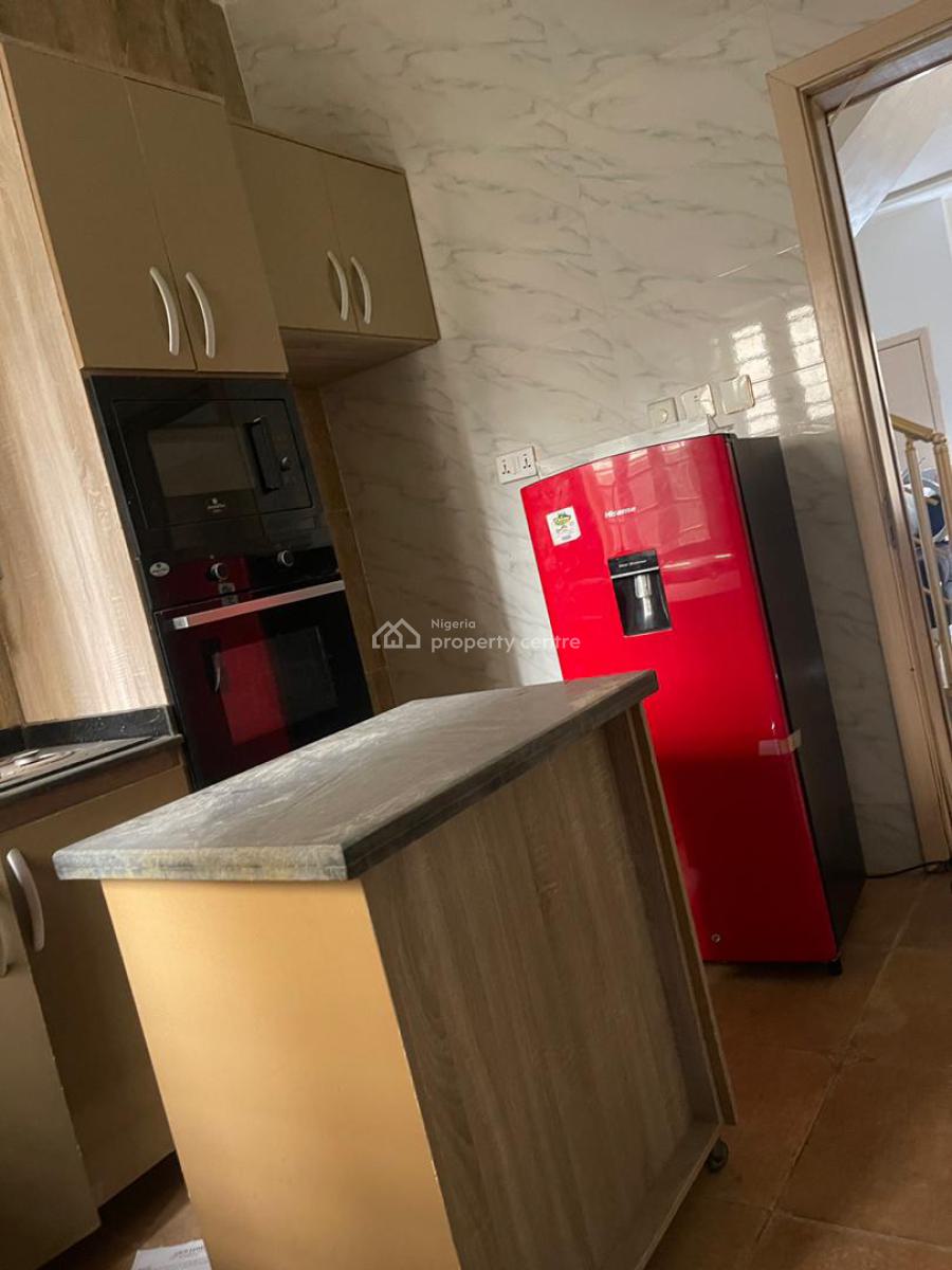 Distress 4 Bedroom Duplex Ikota Gra, Ikota Gra, Ikota, Lekki, Lagos, Semi-detached Duplex for Sale