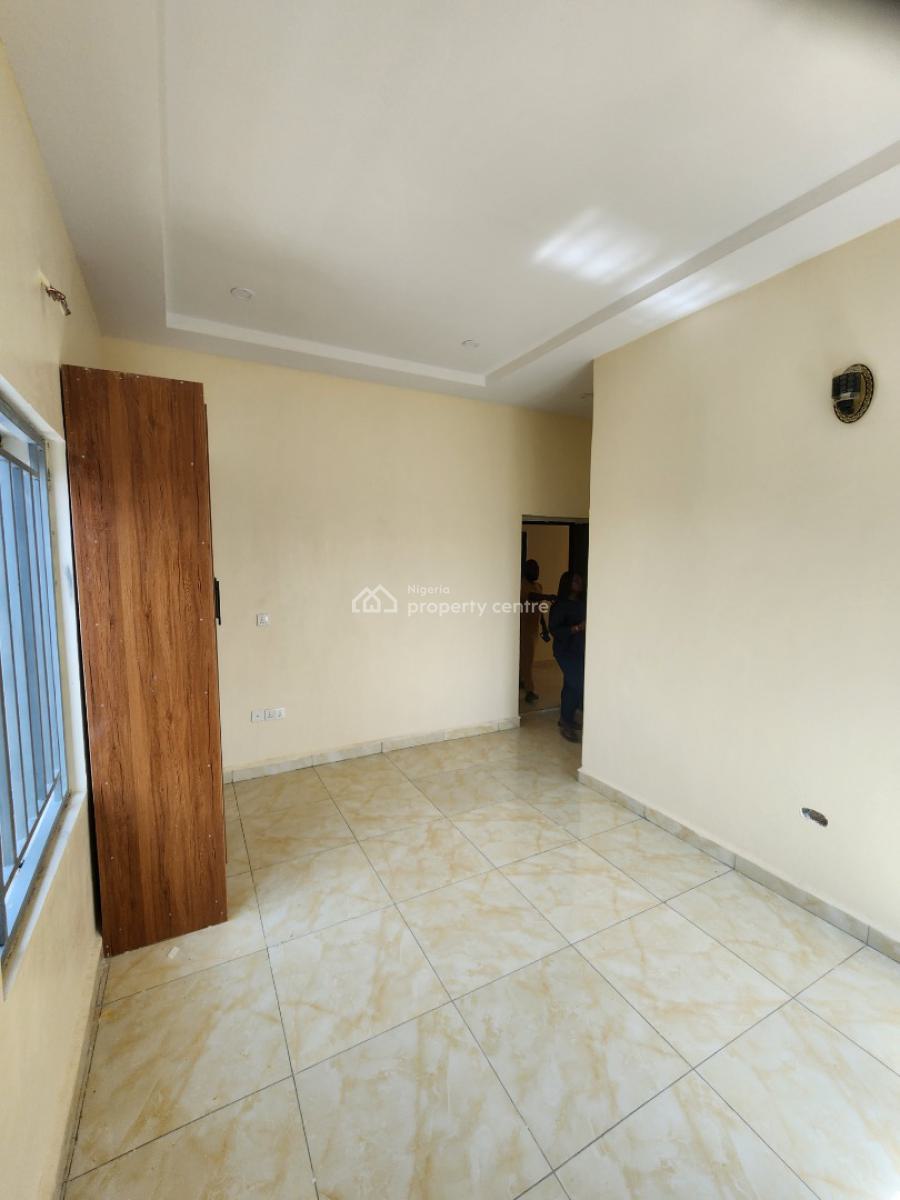 Newly Built Three Bedroom Block of Flat, News Enginerring Dawaki, Dawaki, Gwarinpa, Abuja, Flat / Apartment for Rent