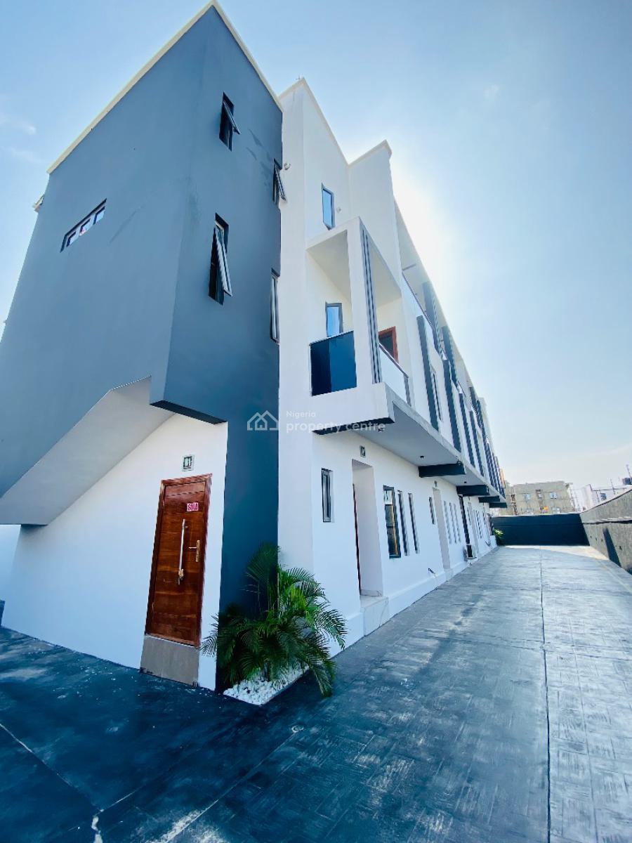 Beautiful 3-bedroom Terrace Duplex with Bq, Ikota, Lekki, Lagos, Terraced Duplex for Sale