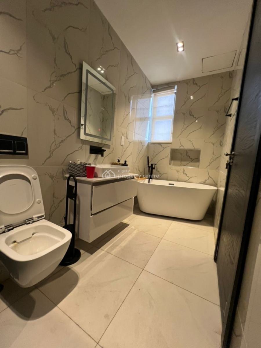 Furnished 3 Bedroom Penthouse with Private Lift, Lekki Phase 1, Lekki Phase 1, Lekki, Lagos, Flat / Apartment for Sale