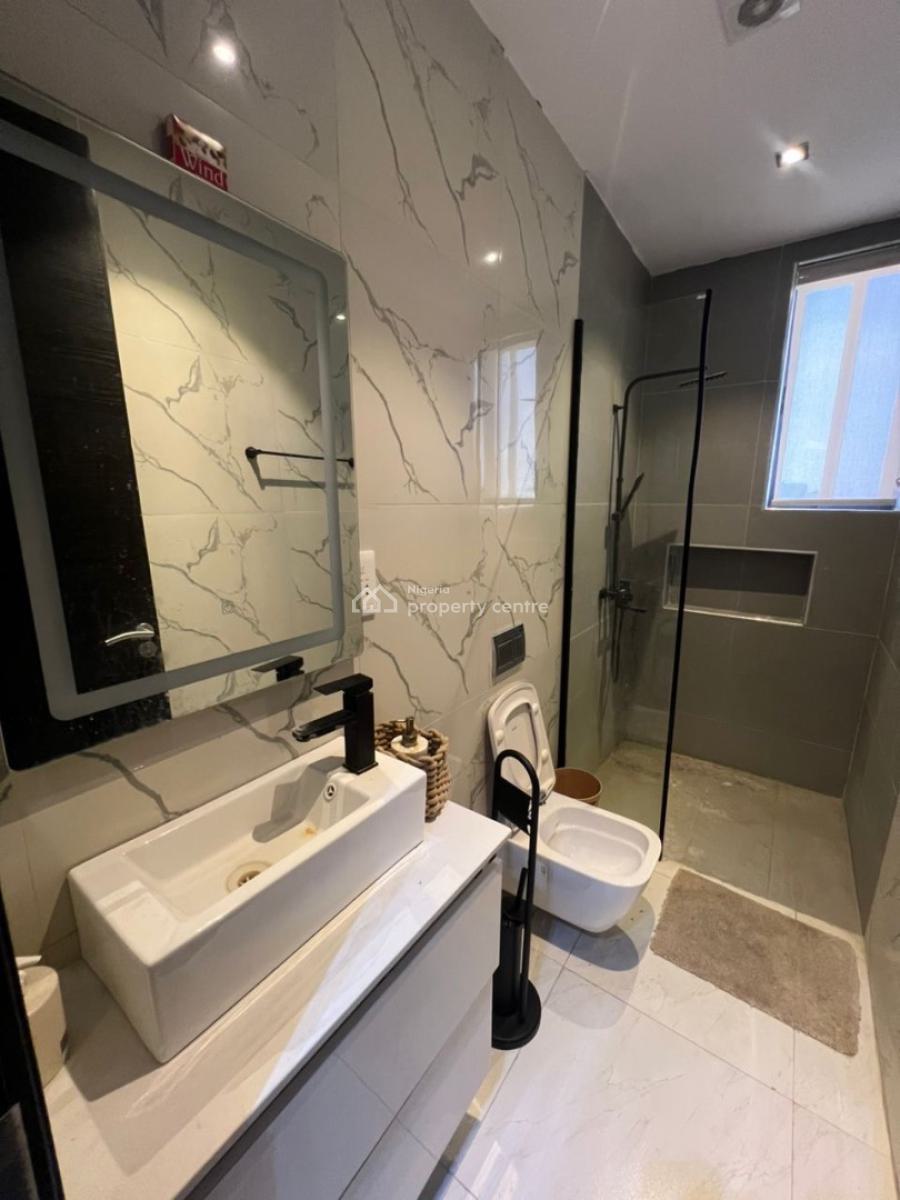 Furnished 3 Bedroom Penthouse with Private Lift, Lekki Phase 1, Lekki Phase 1, Lekki, Lagos, Flat / Apartment for Sale