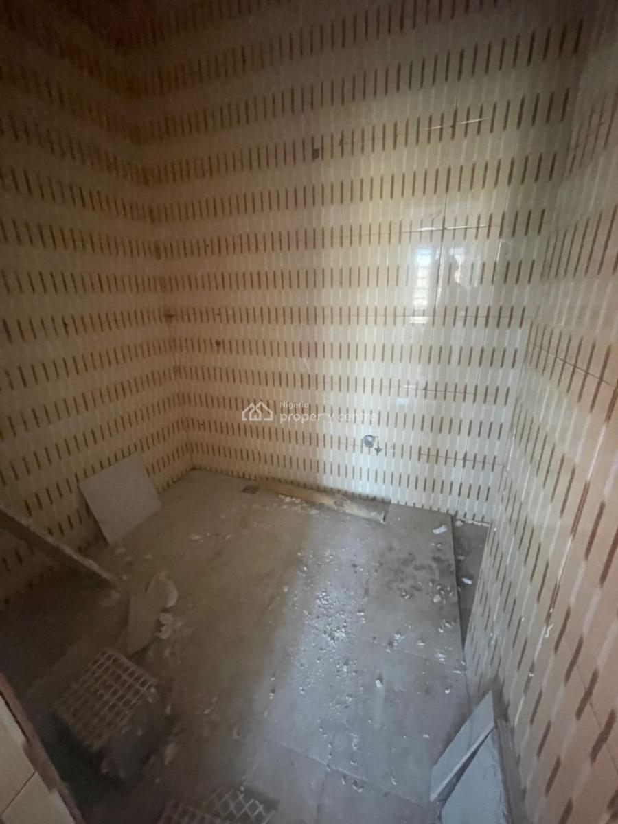 Standard and Spacious Mini Flat Duplex, Sholuyi, Soluyi, Gbagada, Lagos, Mini Flat (room and Parlour) for Rent