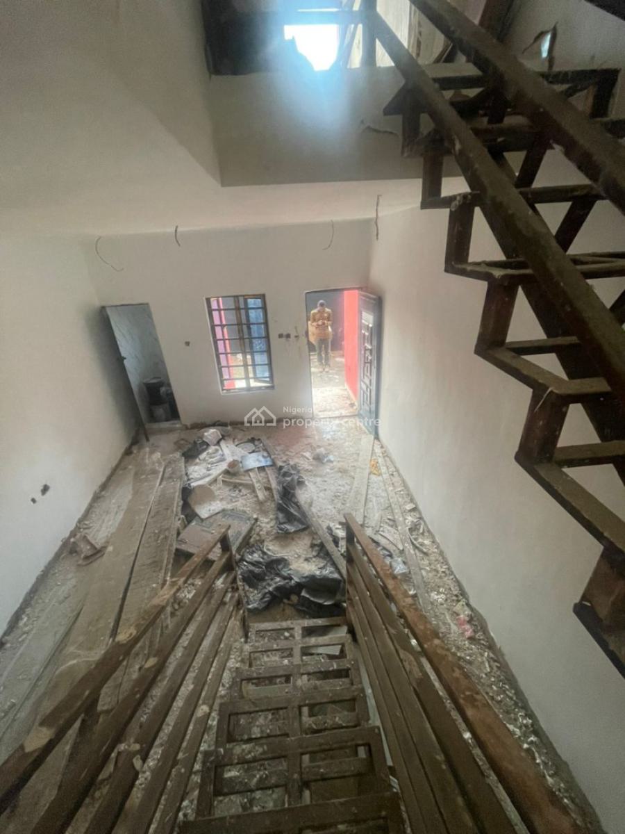 Standard and Spacious Mini Flat Duplex, Sholuyi, Soluyi, Gbagada, Lagos, Mini Flat (room and Parlour) for Rent