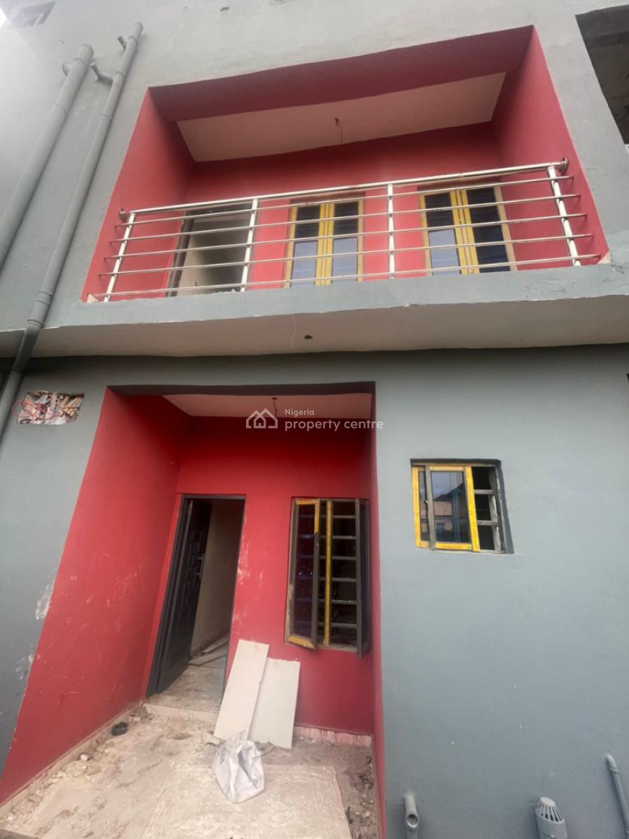 Standard and Spacious Mini Flat Duplex, Sholuyi, Soluyi, Gbagada, Lagos, Mini Flat (room and Parlour) for Rent