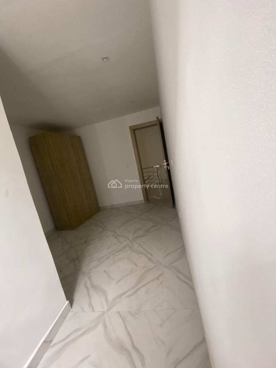 Spacious 4bedroom Terrace Duplex, Abraham Adesanya Road, Ajah, Lagos, Terraced Duplex for Sale