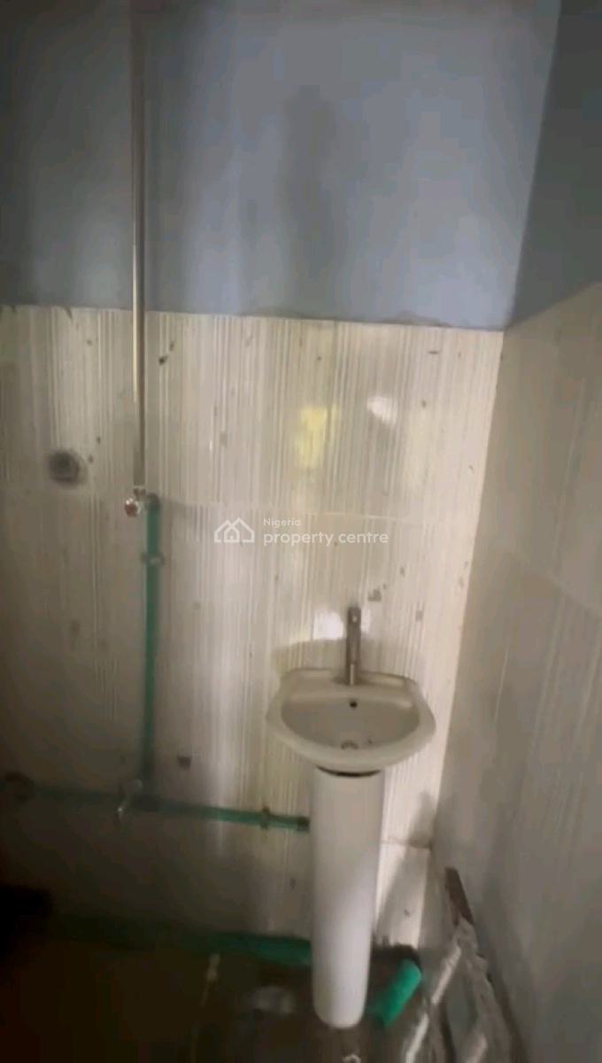 Standard and Spacious 2 Bedroom Flat, Charley Boy Extension, Gbagada, Lagos, Flat / Apartment for Rent