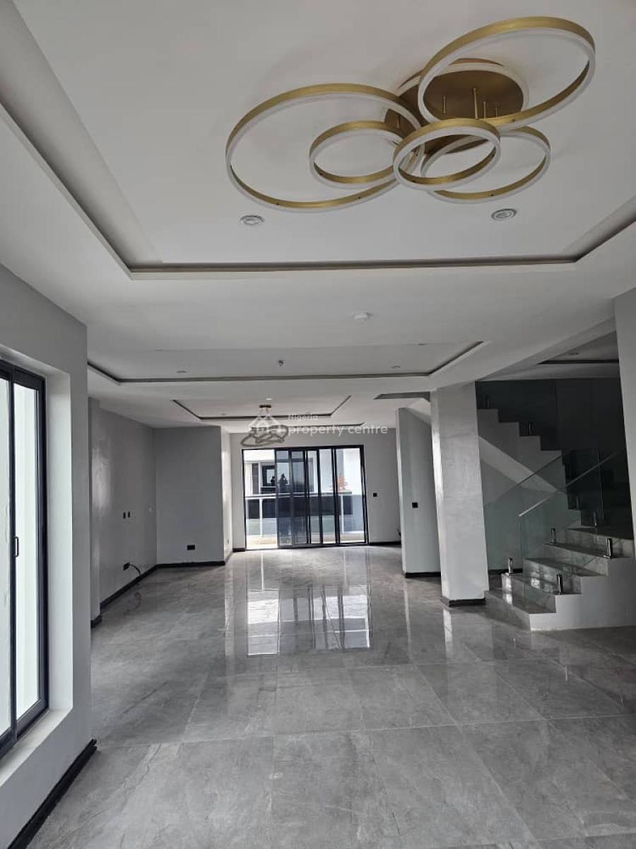 Gorgeous 4 Bedroom Maissonette, Mini Estate Inside Lekki Phase 1 with Pool and Gym, Lekki Phase 1, Lekki, Lagos, Detached Duplex for Rent