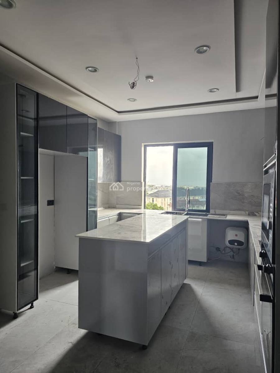 Gorgeous 4 Bedroom Maissonette, Mini Estate Inside Lekki Phase 1 with Pool and Gym, Lekki Phase 1, Lekki, Lagos, Detached Duplex for Rent