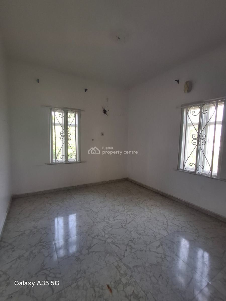 Upstair 3 Bedroom Flat Along Ogombo Road Ajah Lekki, Ogombo, Ajah, Lagos, Flat / Apartment for Rent