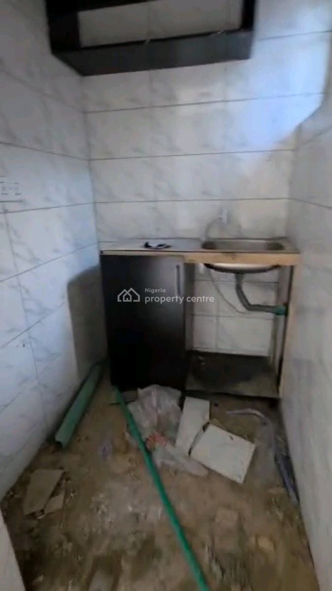 Standard and Spacious Mini Flat, Yaba, Yaba, Lagos, Mini Flat (room and Parlour) for Rent