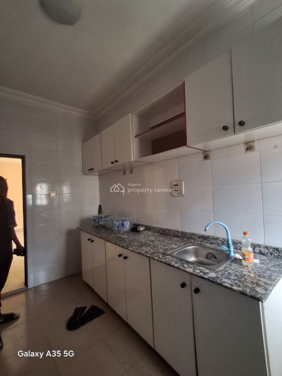 Super Neat and Spacious 2 Bedroom Flat at Ogombo Ajah Lekki, Ogombo, Ajah, Lagos, Flat / Apartment for Rent