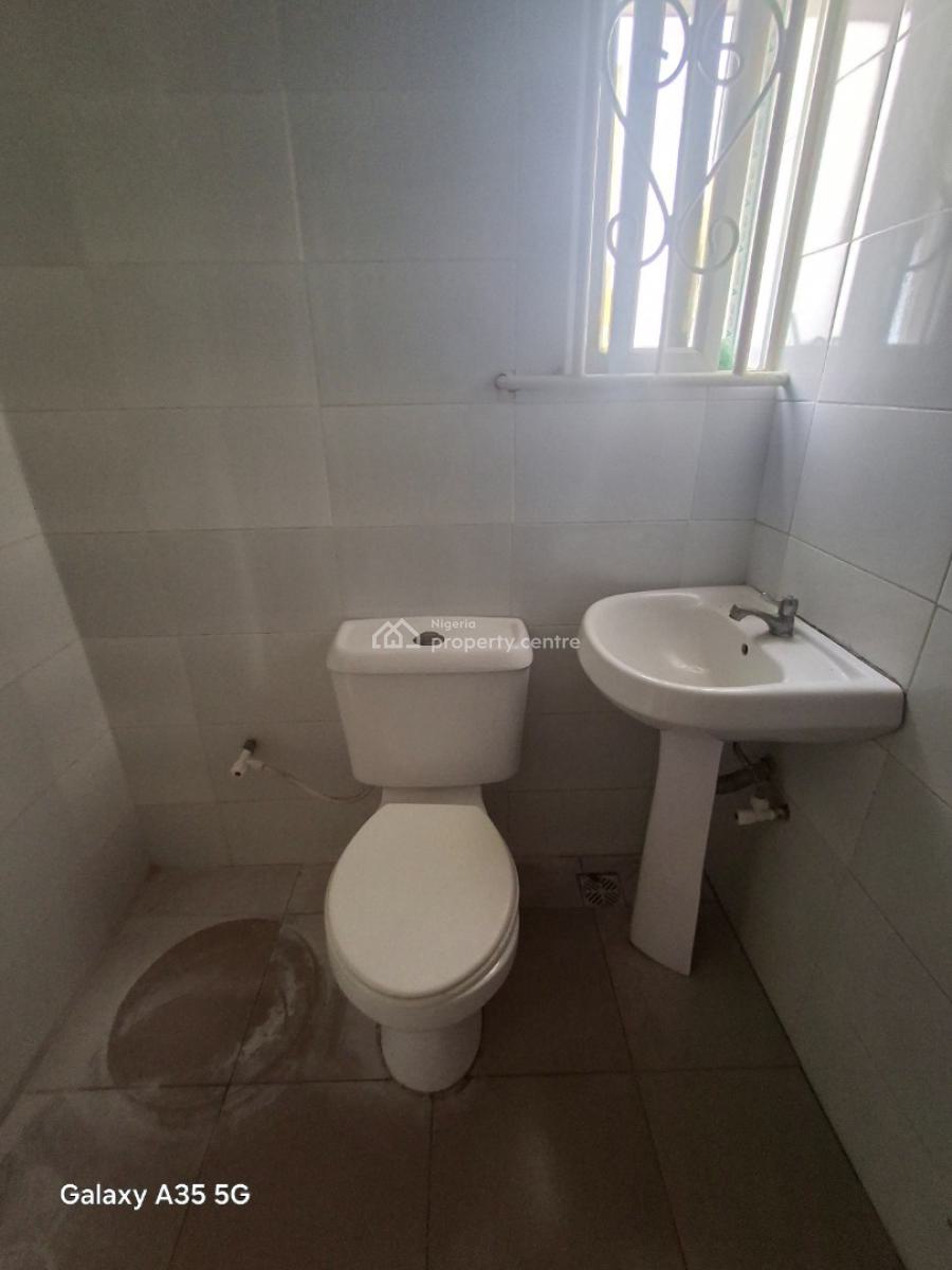 Super Neat and Spacious 2 Bedroom Flat at Ogombo Ajah Lekki, Ogombo, Ajah, Lagos, Flat / Apartment for Rent