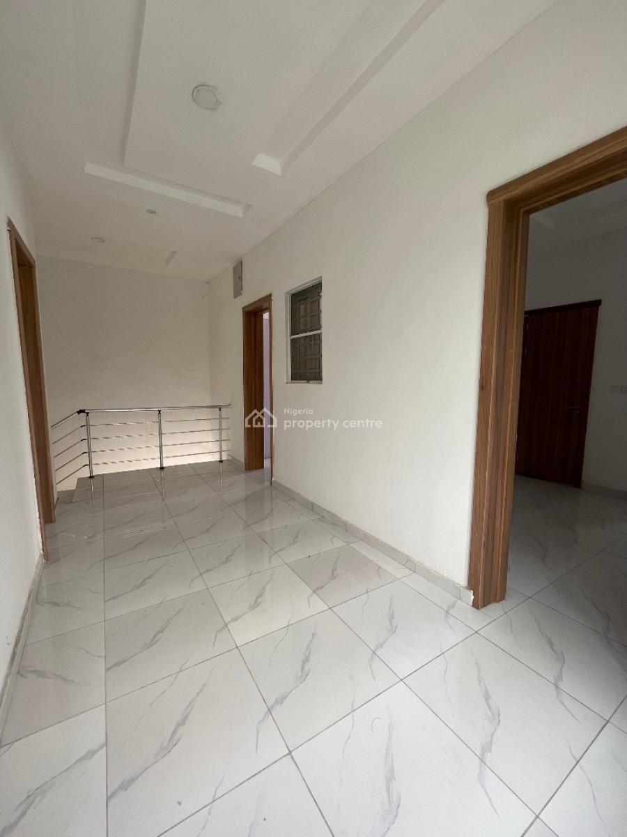 Luxury 4bedroom, Ikota, Lekki, Lagos, Terraced Duplex for Sale