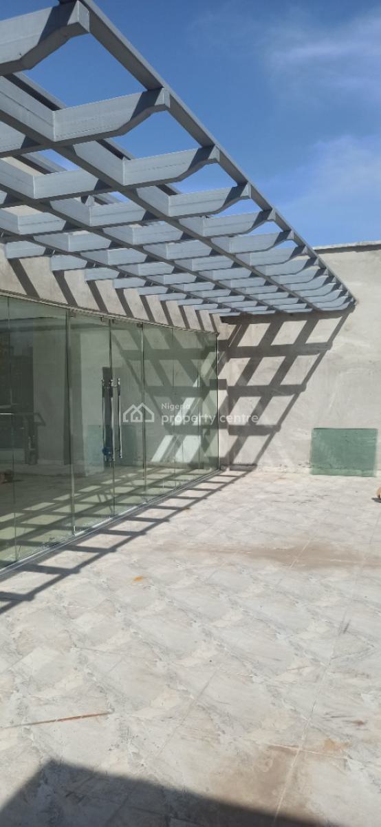 553sqm Rooftop Space, Wuse 2, Abuja, Plaza / Complex / Mall for Rent