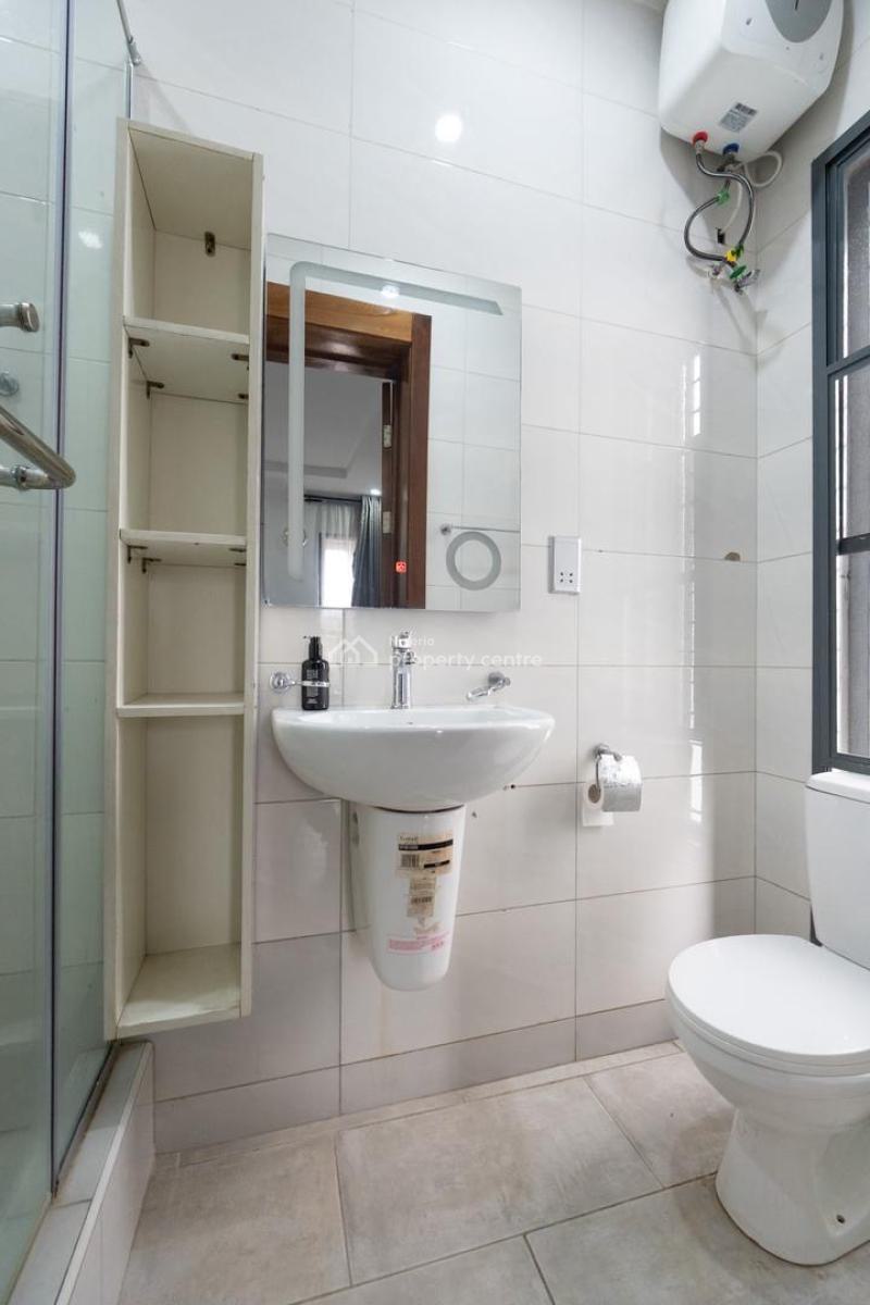 Refined&fully Furnished 3 Bedroom Apartment with Excellent Facilities, Refined &fully Furnished 3 Bedroom Apartment with Excellent Facilities, Lekki Phase 1, Lekki, Lagos, Flat / Apartment Short Let