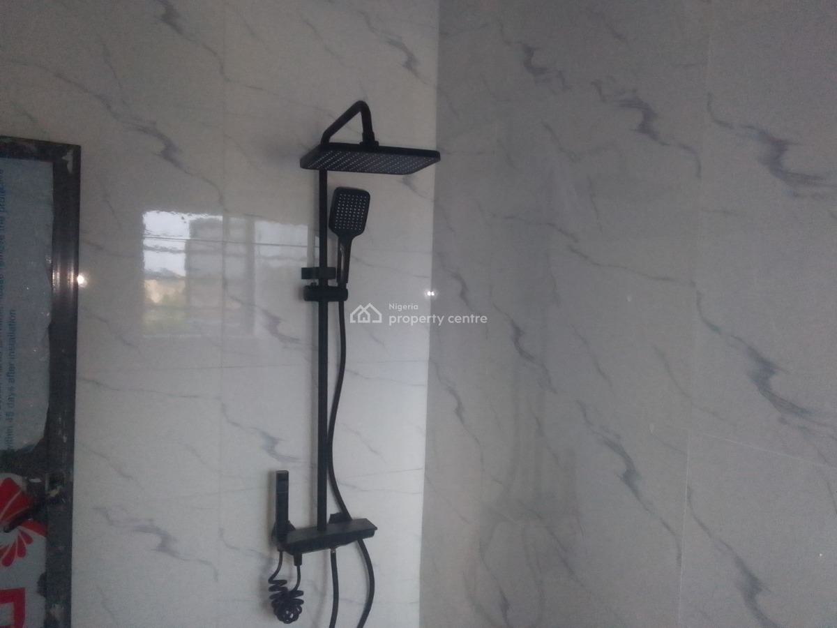 Newly Buildt Spacious Luxury 2 Bedroom Flat with Excellent Features, Olive Gardens Estate, Ogombo, Ajah, Lagos, Flat / Apartment for Rent