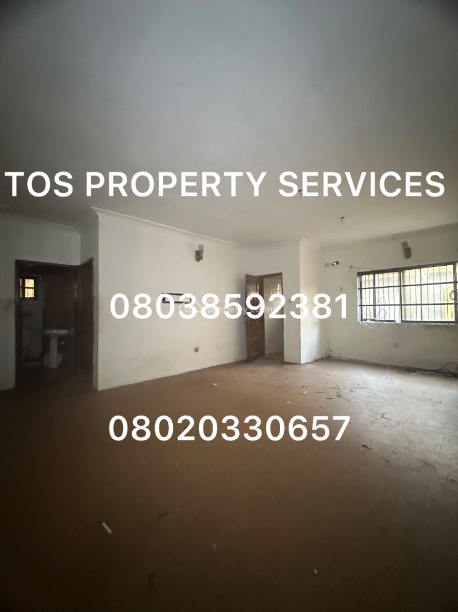 Spacious 3 Bedroom Flat in a Very Serene Area, Yaba, Yaba, Lagos, Flat / Apartment for Rent