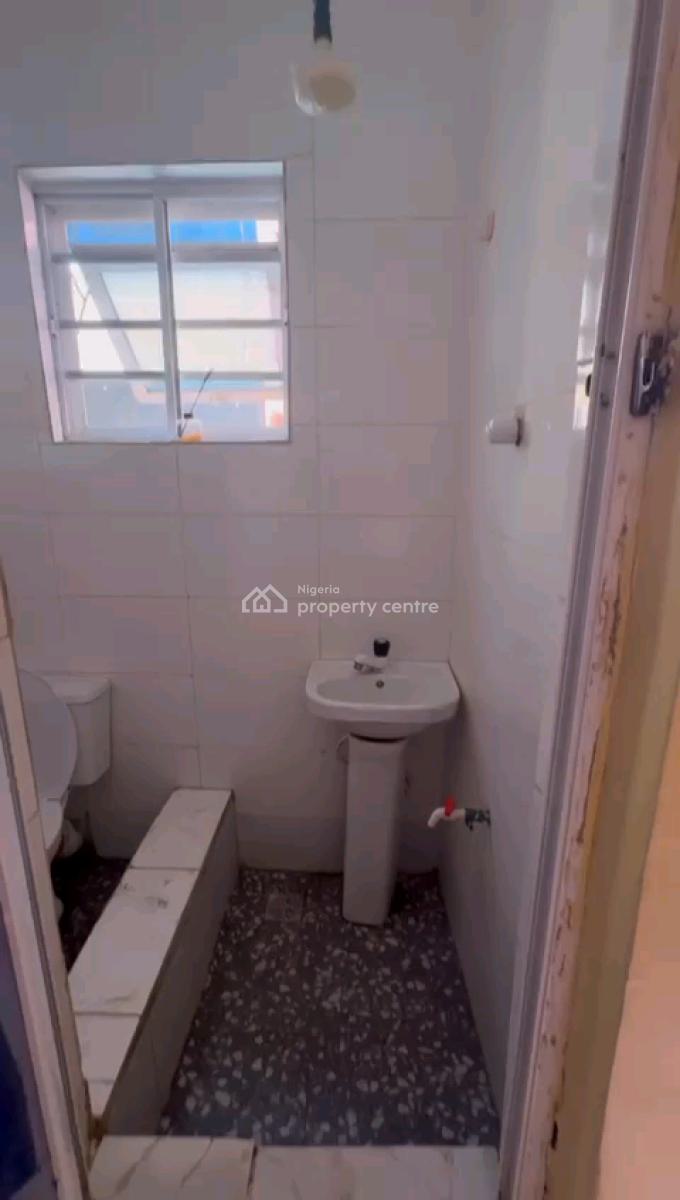 Standard and Spacious Mini Flat, Justrite Axis, Bariga, Shomolu, Lagos, Mini Flat (room and Parlour) for Rent