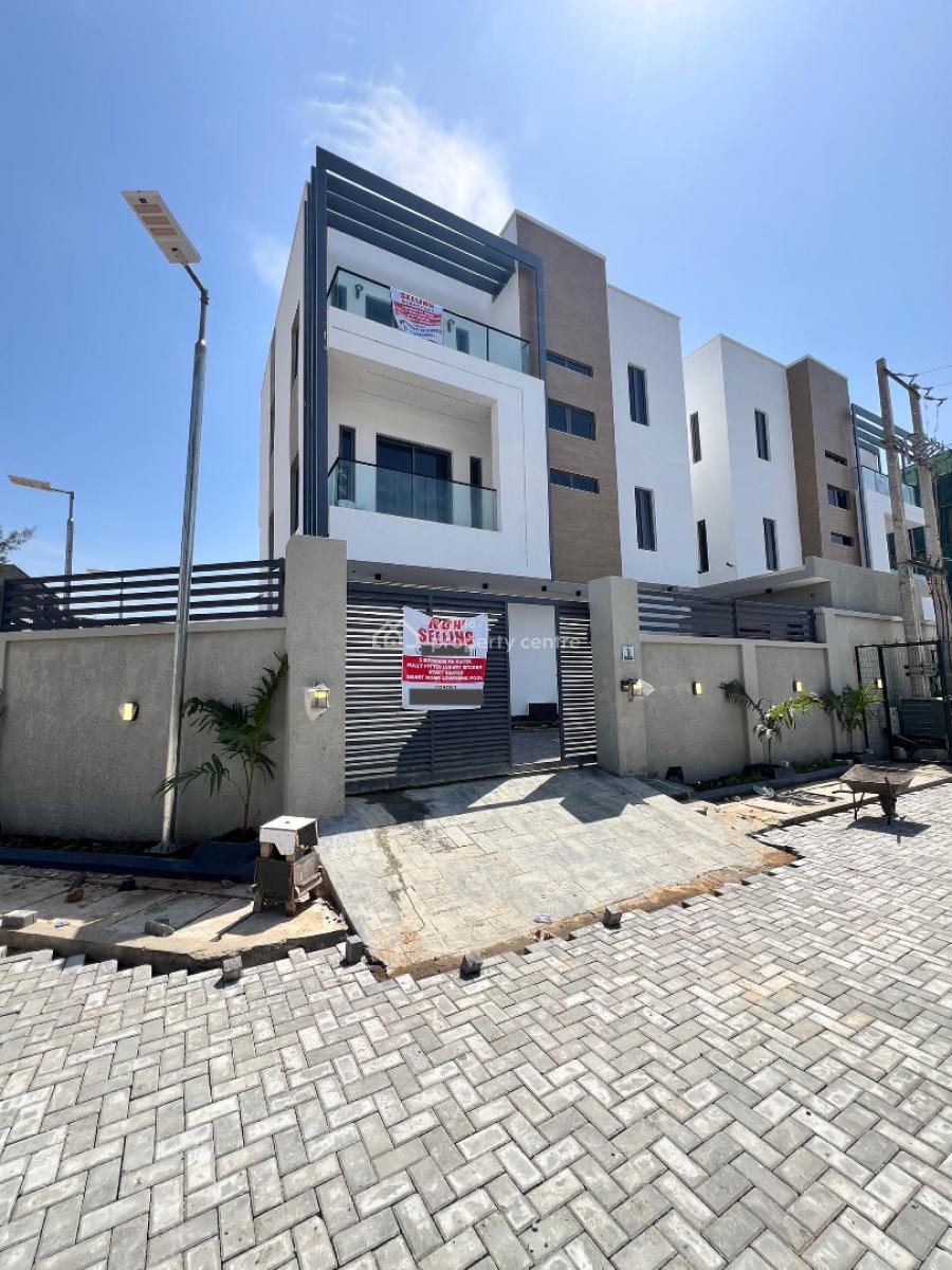 5 Bedrooms Fully Detached Duplex with Bq in Lekki Phase 1, Lekki Phase 1, Lekki Phase 1, Lekki, Lagos, Detached Duplex for Sale