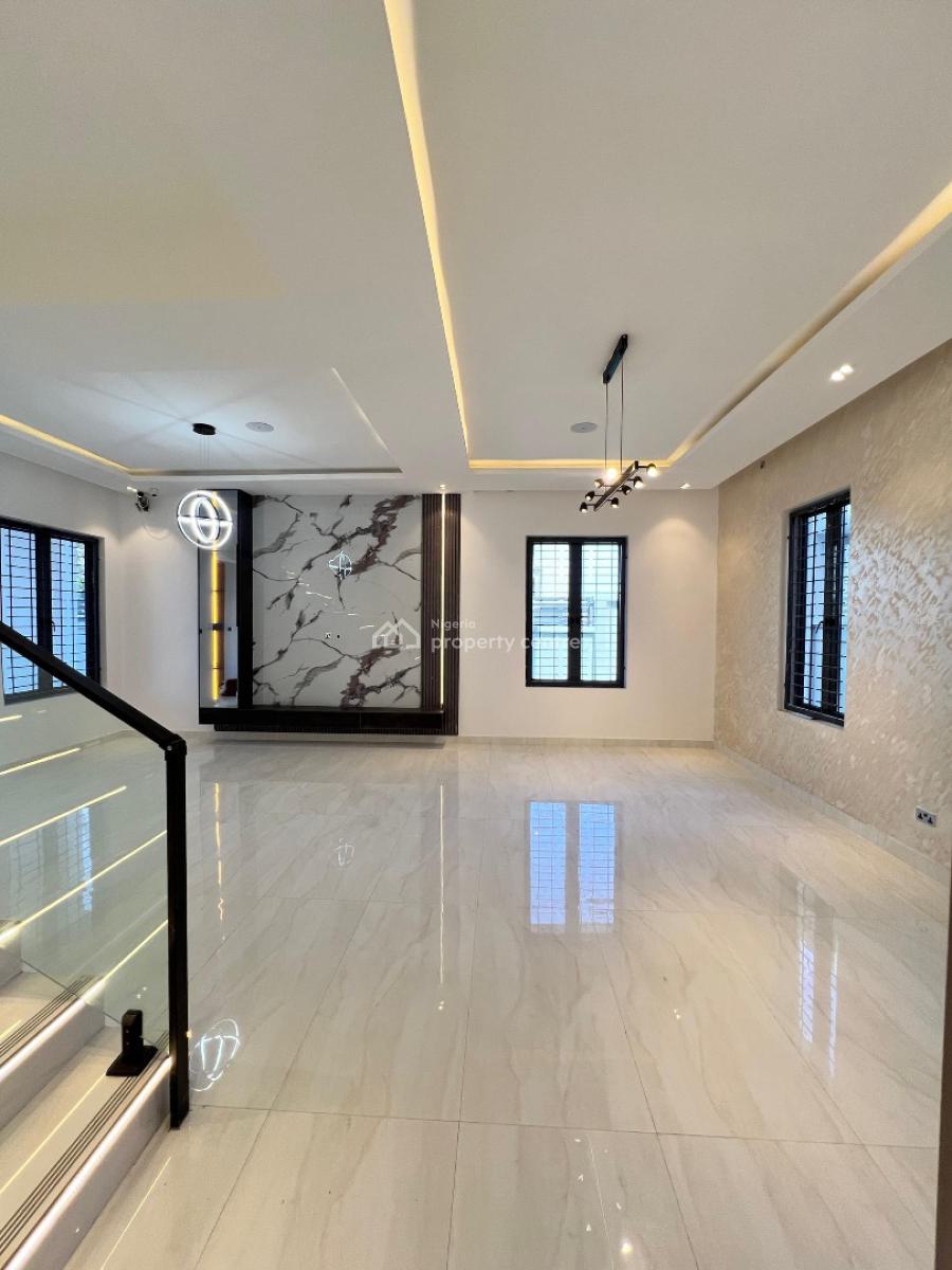 5 Bedrooms Fully Detached Duplex with Bq in Lekki Phase 1, Lekki Phase 1, Lekki Phase 1, Lekki, Lagos, Detached Duplex for Sale
