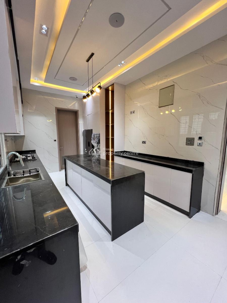 5 Bedrooms Fully Detached Duplex with Bq in Lekki Phase 1, Lekki Phase 1, Lekki Phase 1, Lekki, Lagos, Detached Duplex for Sale