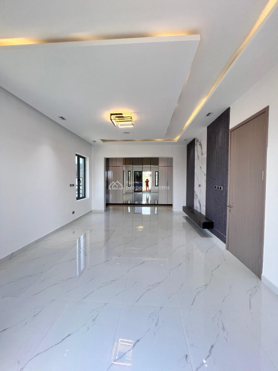 5 Bedrooms Fully Detached Duplex with Bq in Lekki Phase 1, Lekki Phase 1, Lekki Phase 1, Lekki, Lagos, Detached Duplex for Sale