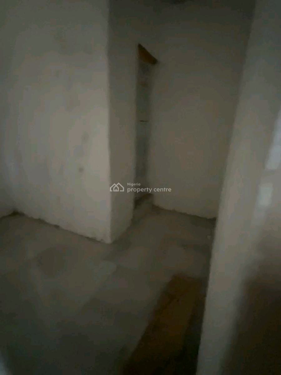 Standard and Executive Mini Flat, Oyadiran, Sabo, Yaba, Lagos, Mini Flat (room and Parlour) for Rent