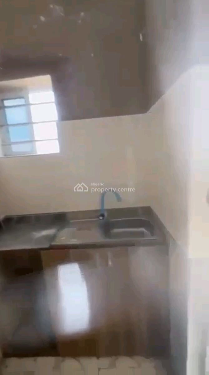 Standard and Spacious Mini Flat, Shomolu, Pedro, Gbagada, Lagos, Mini Flat (room and Parlour) for Rent