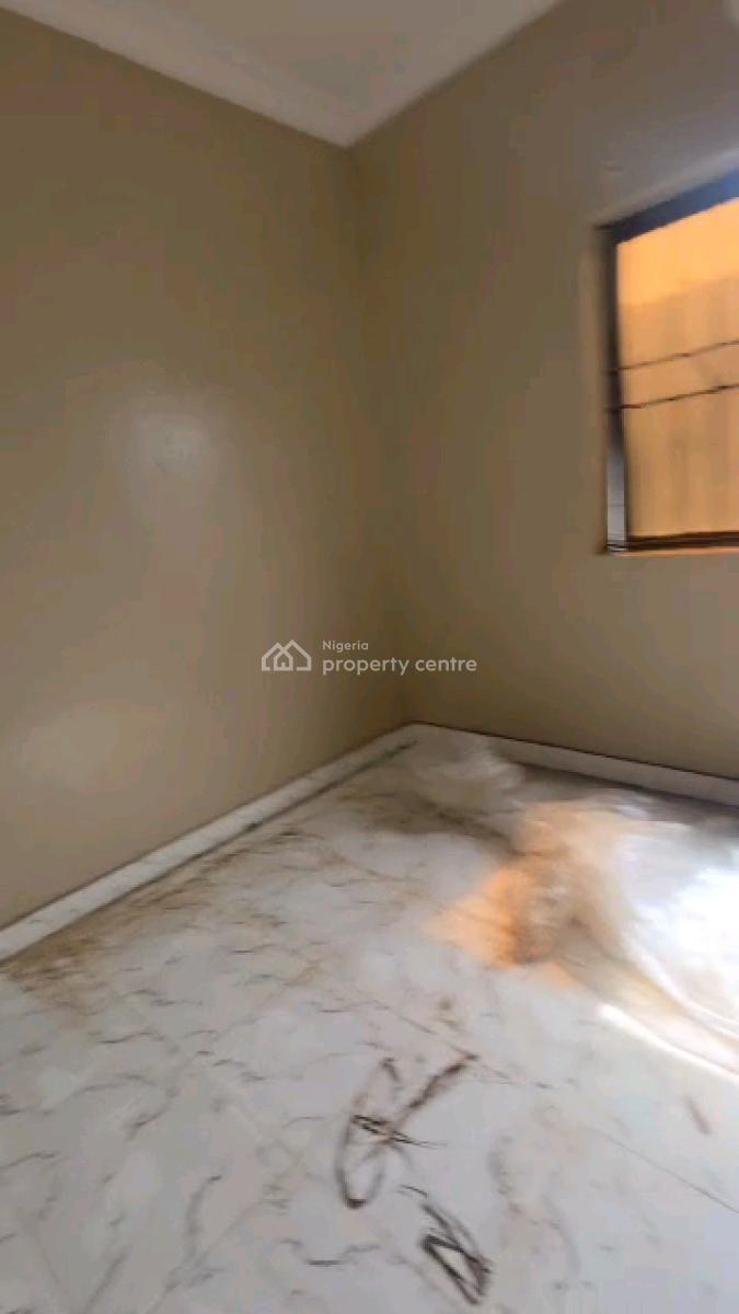 Standard and Spacious Mini Flat, Yaba, Yaba, Lagos, Mini Flat (room and Parlour) for Rent