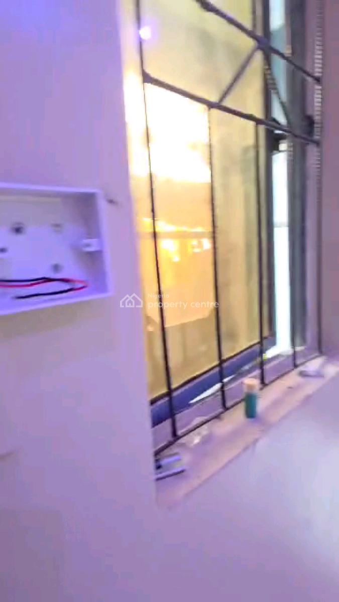 Standard and Spacious Mini Flat, Yaba, Yaba, Lagos, Mini Flat (room and Parlour) for Rent