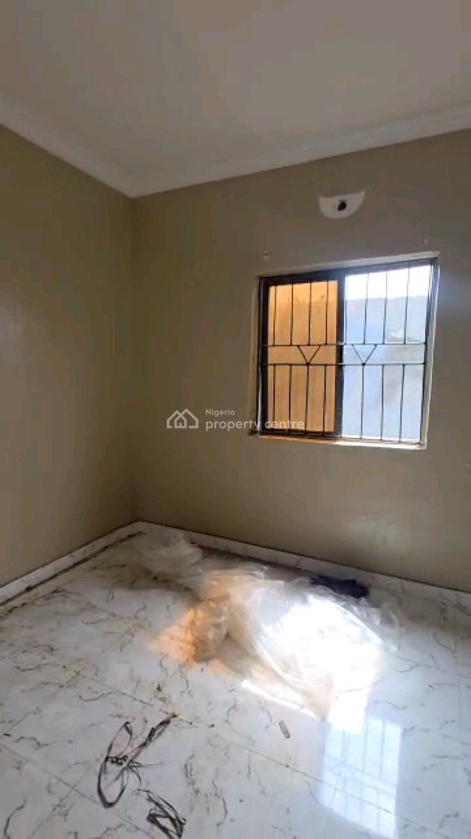 Standard and Spacious Mini Flat, Yaba, Yaba, Lagos, Mini Flat (room and Parlour) for Rent