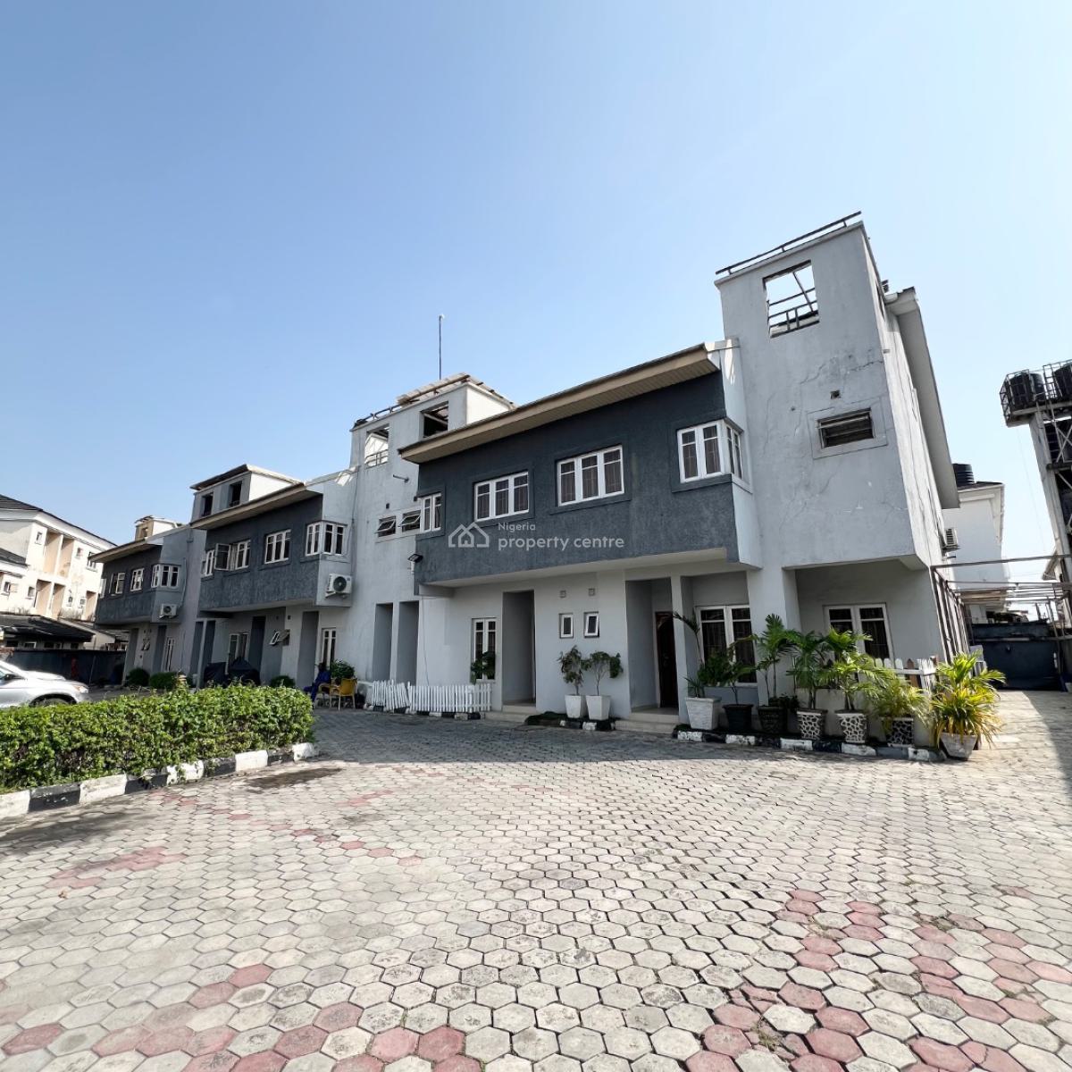 4 Bed&bq  18 Million, Lekki Phase 1, Lekki, Lagos, Terraced Duplex for Rent