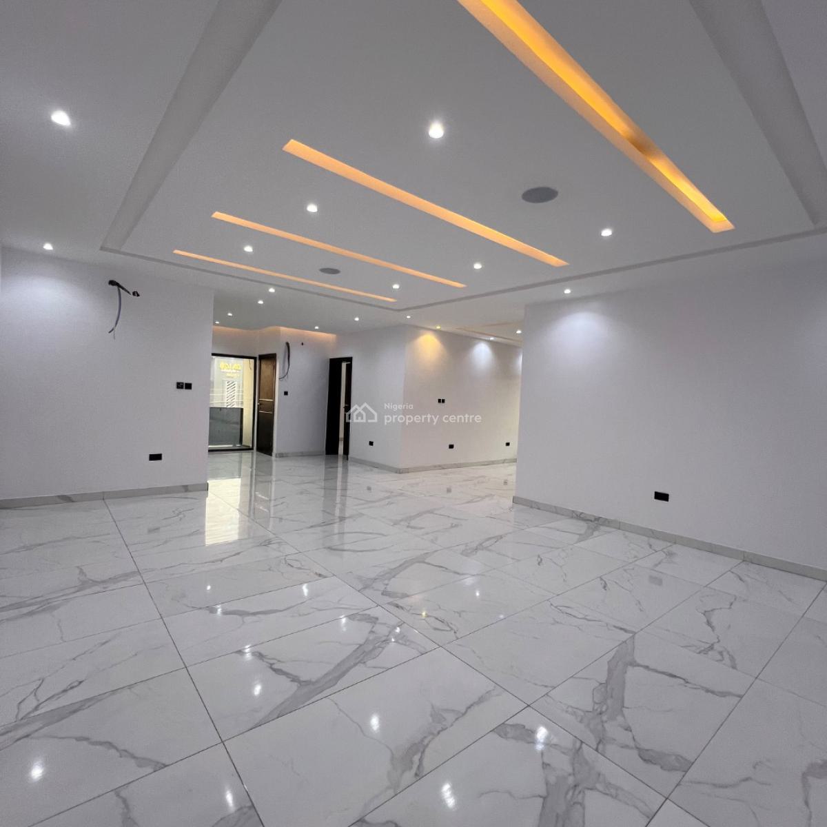 2 Bedroom with Bq, Lekki Phase 1, Lekki, Lagos, Flat / Apartment for Sale