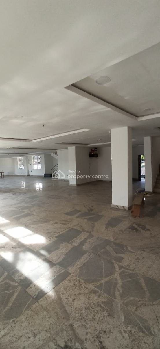 New Plaza, Wuse 2, Abuja, Plaza / Complex / Mall for Sale