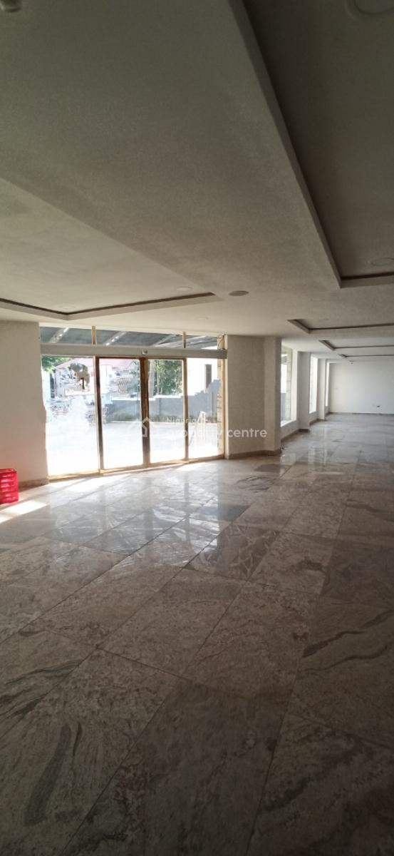 New Plaza, Wuse 2, Abuja, Plaza / Complex / Mall for Sale