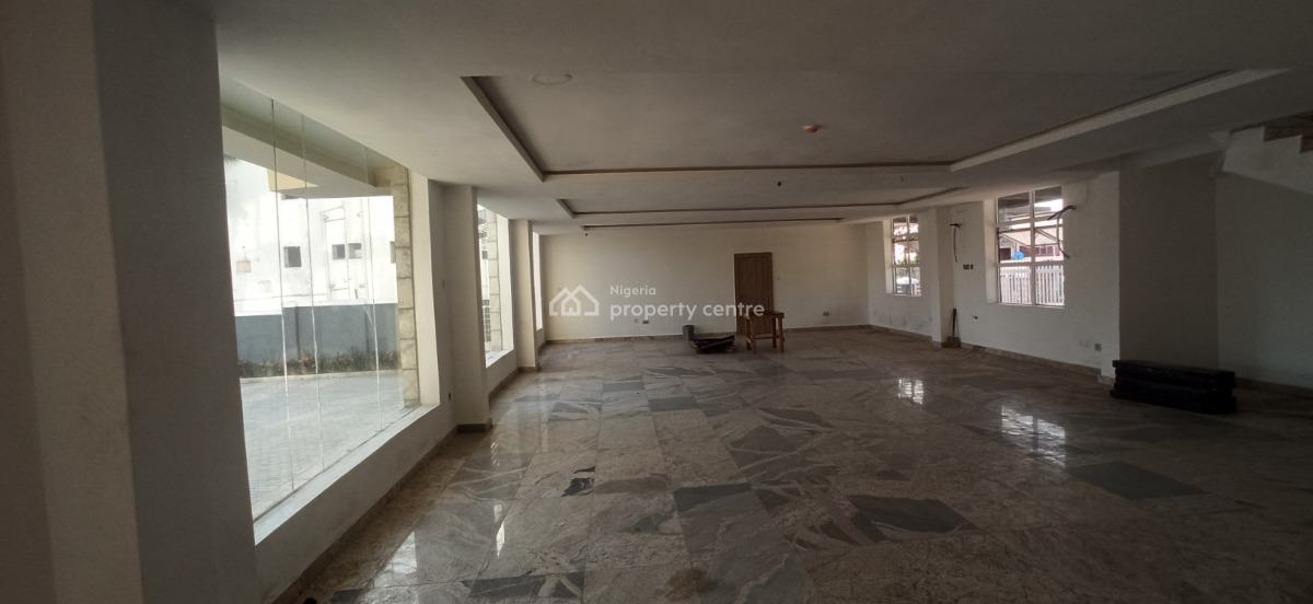 New Plaza, Wuse 2, Abuja, Plaza / Complex / Mall for Sale