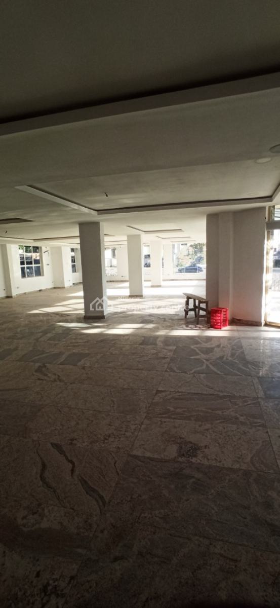 New Plaza, Wuse 2, Abuja, Plaza / Complex / Mall for Sale
