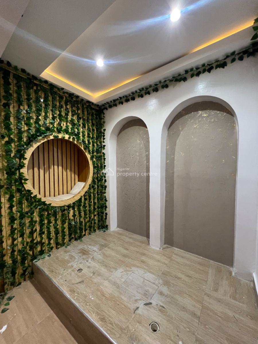 Office / Shop Space, Lekki Phase 1, Lekki, Lagos, Shop for Rent