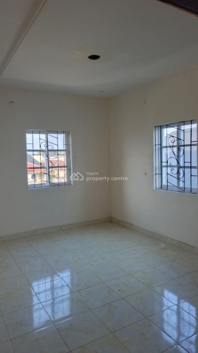 Sharp 2 Bedroom Flat Apartment, Upstairs, Eputu, Lagos, Ibeju Lekki, Lagos, Flat / Apartment for Rent