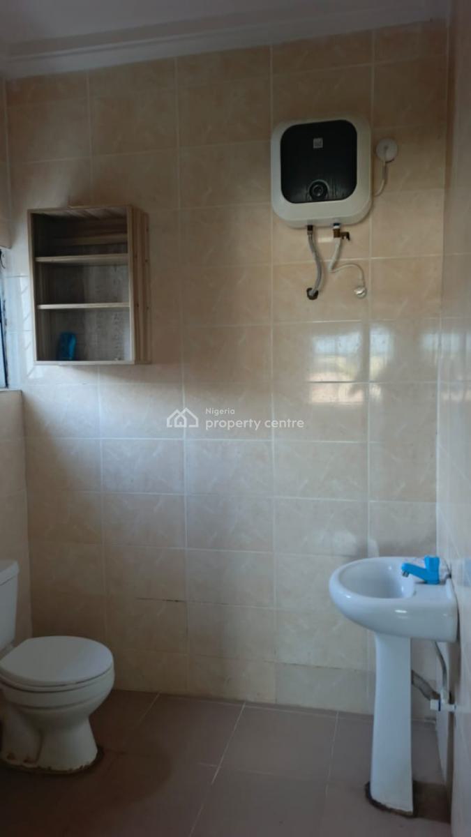 Sharp 2 Bedroom Flat Apartment, Upstairs, Eputu, Lagos, Ibeju Lekki, Lagos, Flat / Apartment for Rent