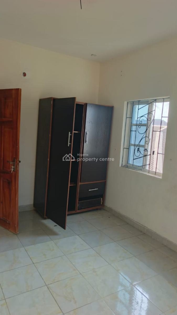 Sharp 2 Bedroom Flat Apartment, Upstairs, Eputu, Lagos, Ibeju Lekki, Lagos, Flat / Apartment for Rent