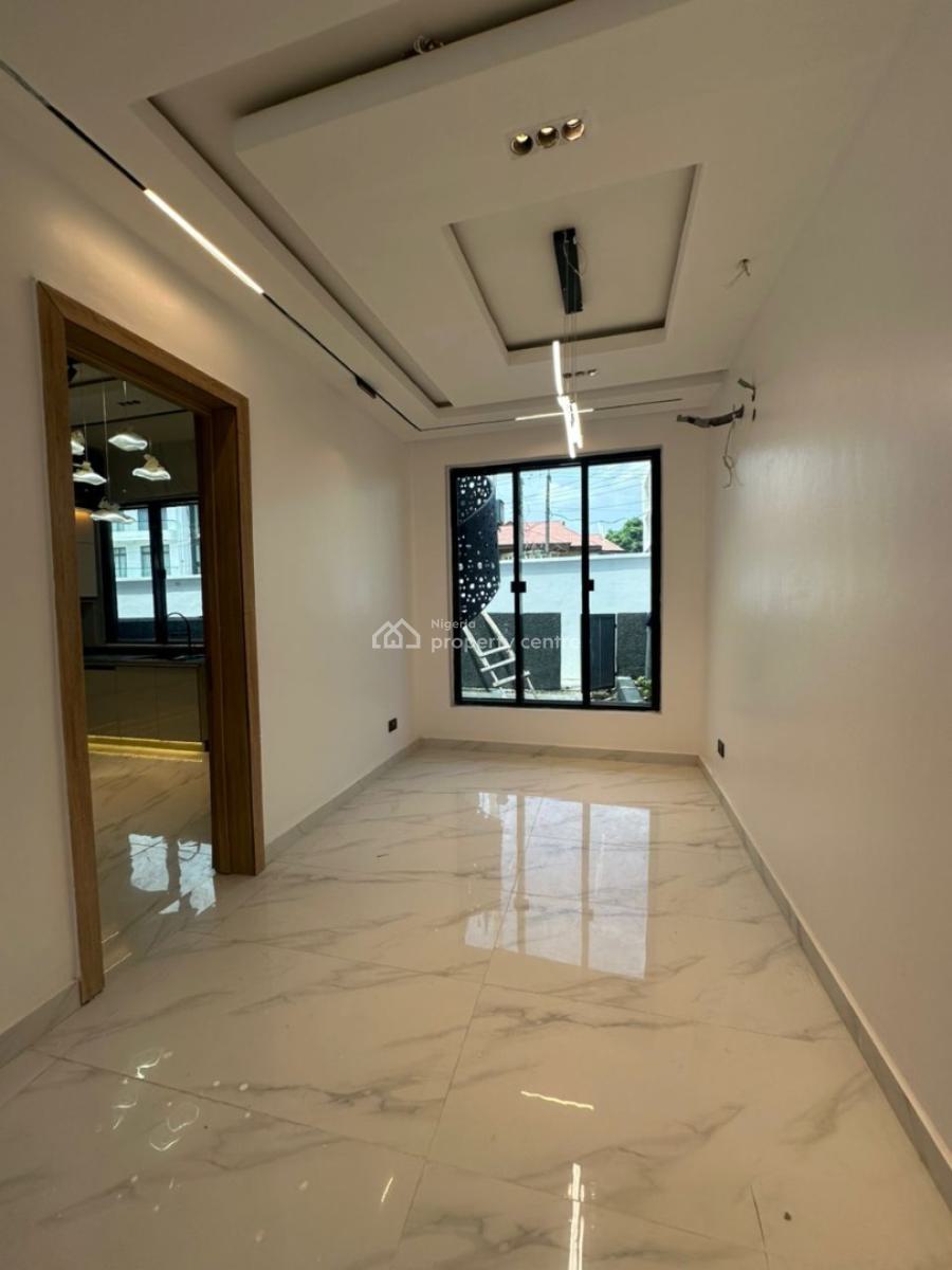 4 Bedrooms All Ensuite Duplex, Bq, Swimming Pool, Gym, 24 Hours Power, Lekki Phase 1, Lekki, Lagos, Terraced Duplex for Sale