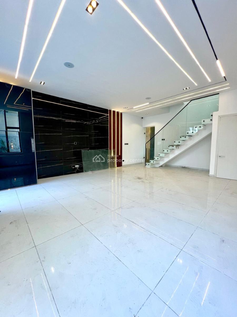 4 Bedroom Semi-detached Duplex with Bq, Lekki, Lagos, Semi-detached Duplex for Sale