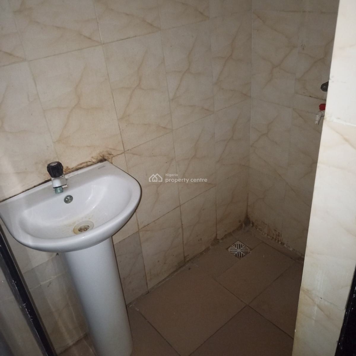 Self Con, Harmony Estate, Ado, Ajah, Lagos, Self Contain (single Rooms) for Rent