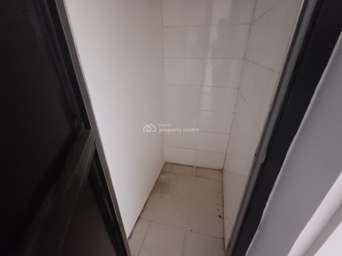 40sqm Shop / Office Space on The Ground Floor, Utako, Abuja, Shop for Rent