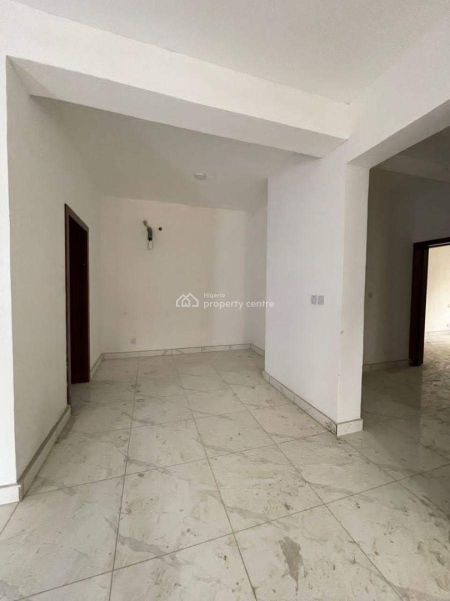3 Bedrooms Apartment with Gym, Sangotedo, Ajah, Lagos, Flat / Apartment for Sale