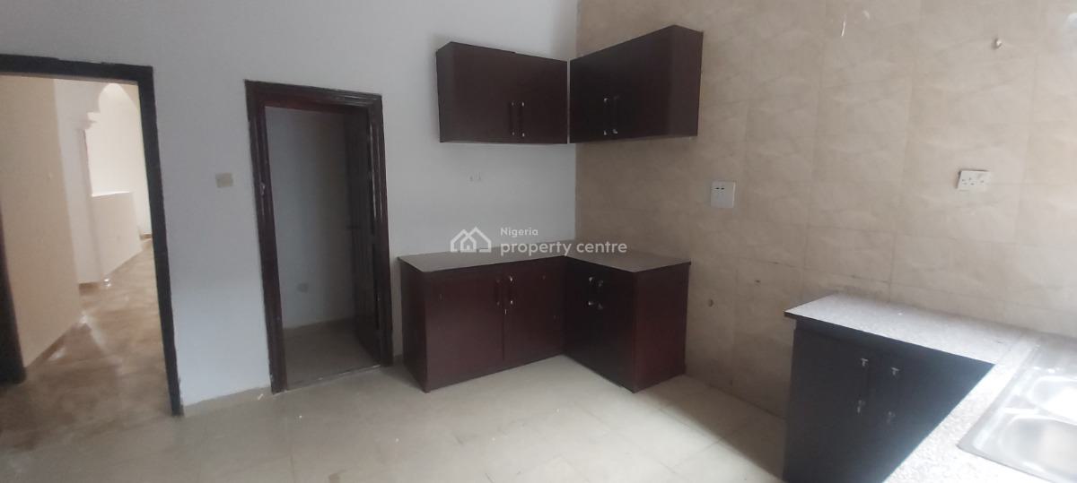 4 Bedrooms Duplex, Spg Road, Before Igboefon, Ologolo, Lekki, Lagos, Semi-detached Duplex for Rent