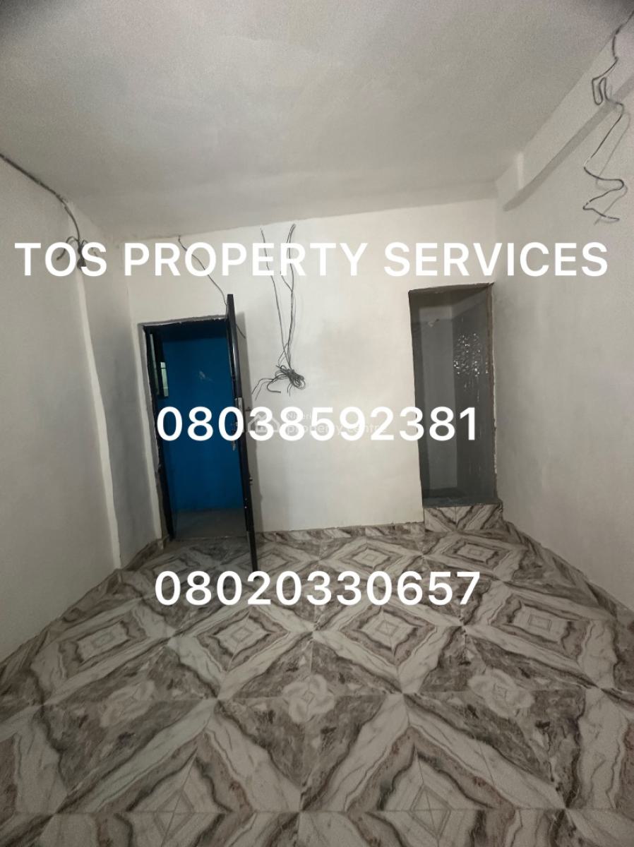 1 Room Self-contained Flat + Balcony (upstairs), Yaba, Yaba, Lagos, Self Contain (single Rooms) for Rent