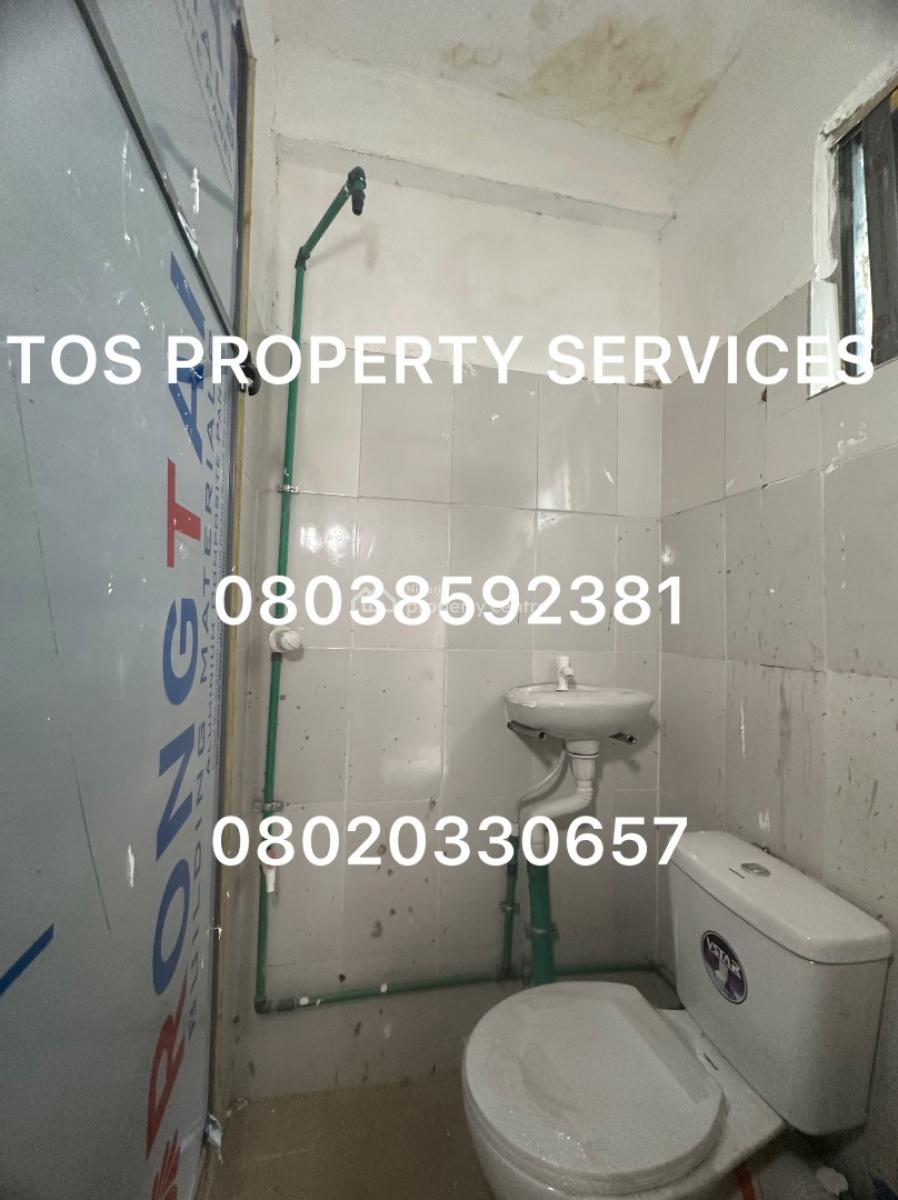 1 Room Self-contained Flat + Balcony (upstairs), Yaba, Yaba, Lagos, Self Contain (single Rooms) for Rent