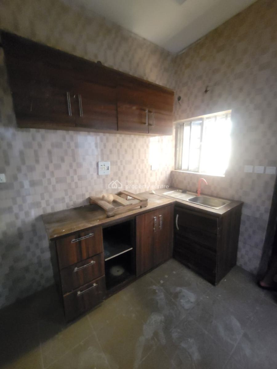 Sharp and Clean 2bedroom Flat, United Estate, Ajah, Lagos, Flat / Apartment for Rent